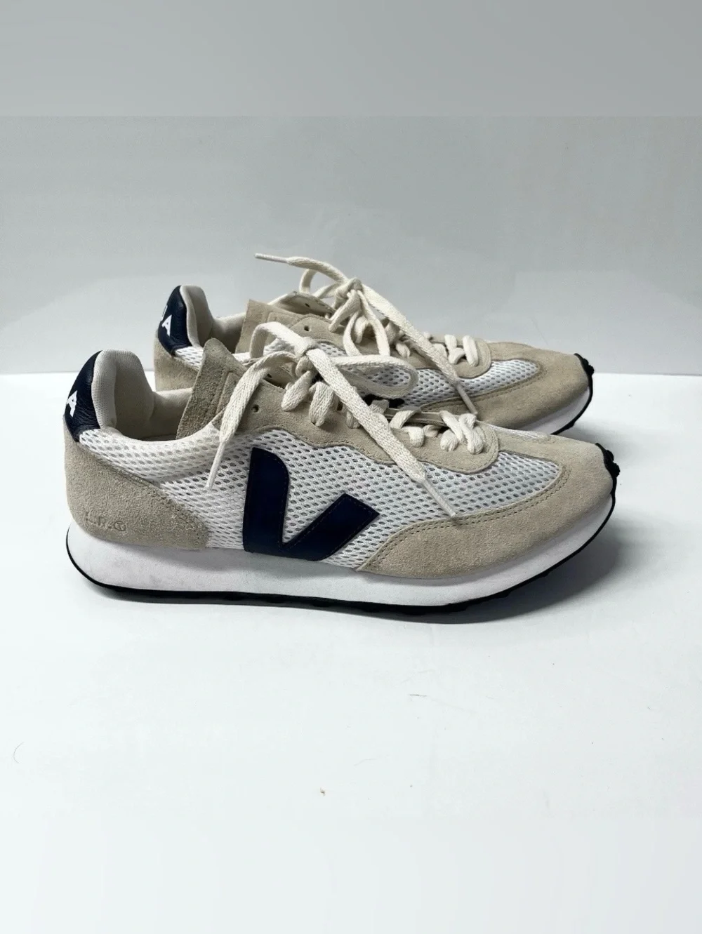 Veja Rio Branco Hexamesh Women’s Size 10 Retro Sneakers